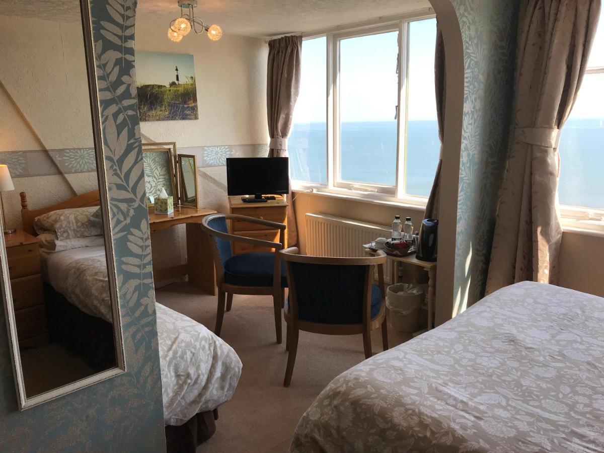 Bed and Breakfast The Whiteley à Scarborough Extérieur photo